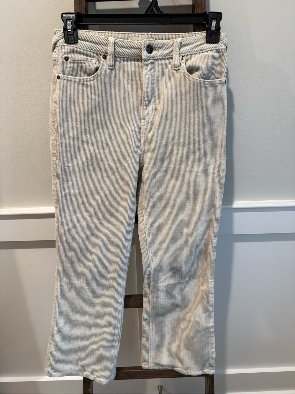 Ultra high rise kick flare cords sz 27
